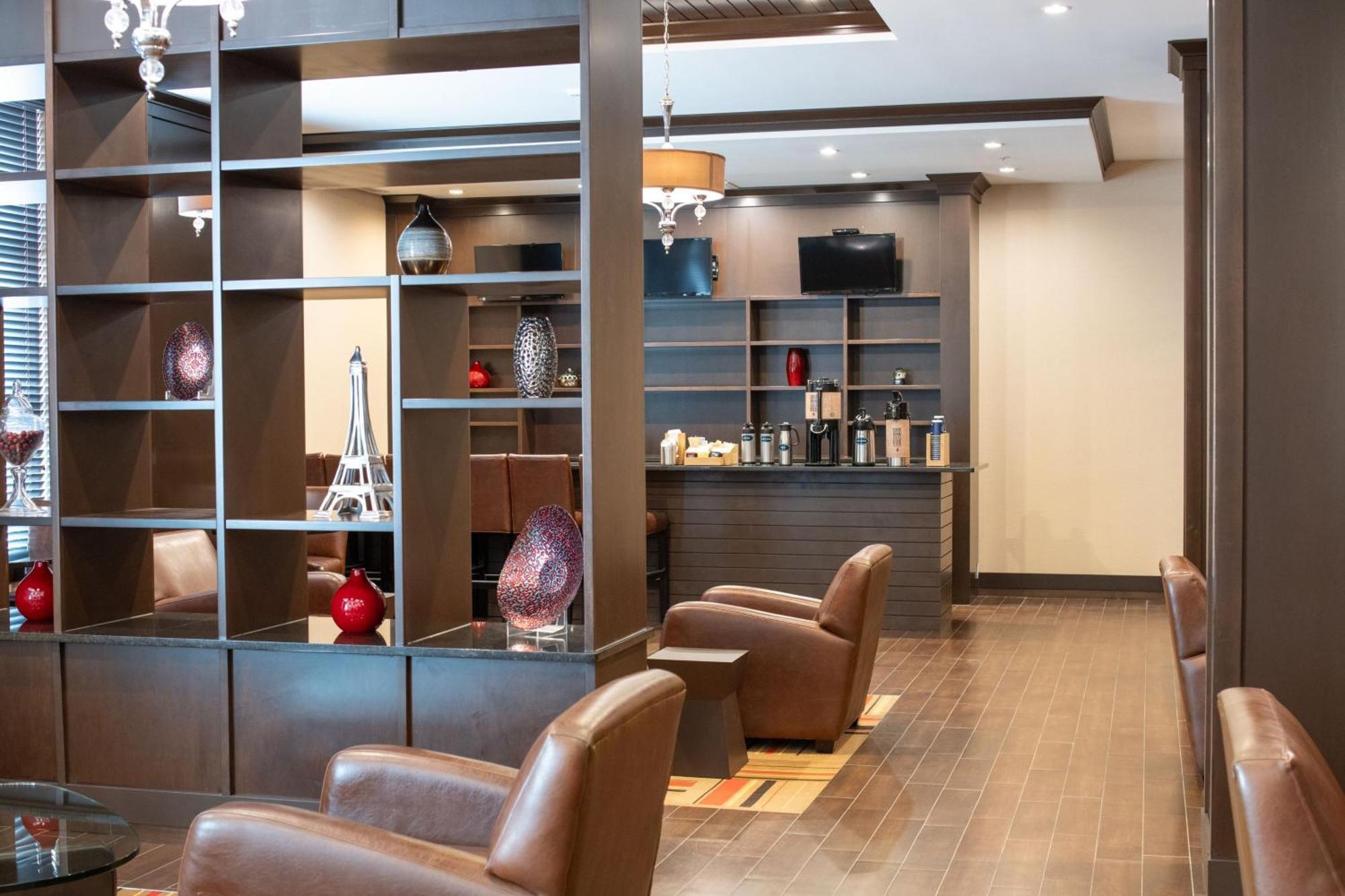 Four Points By Sheraton Edmonton International Airport Nisku Extérieur photo