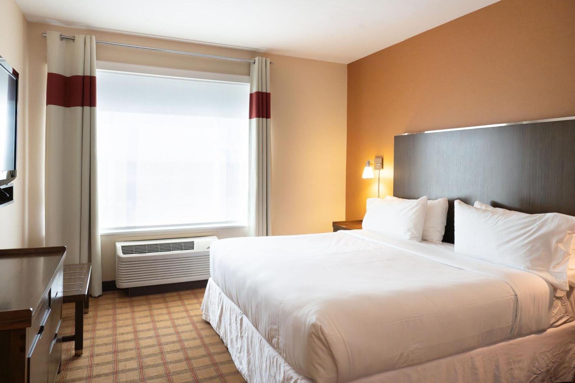Four Points By Sheraton Edmonton International Airport Nisku Extérieur photo
